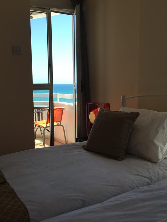 Alex Beach Apartment 51 Larnaca Dış mekan fotoğraf