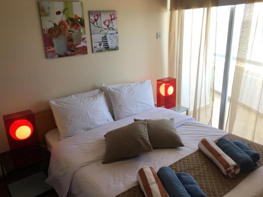 Alex Beach Apartment 51 Larnaca Dış mekan fotoğraf